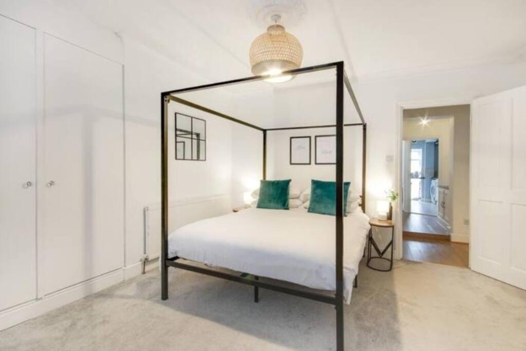 Central 2 Bedroom Garden Flat With Free Parking Royal Tunbridge Wells Exterior foto