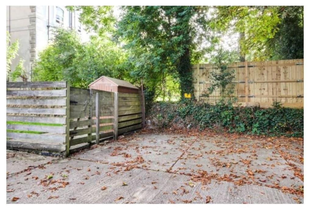 Central 2 Bedroom Garden Flat With Free Parking Royal Tunbridge Wells Exterior foto